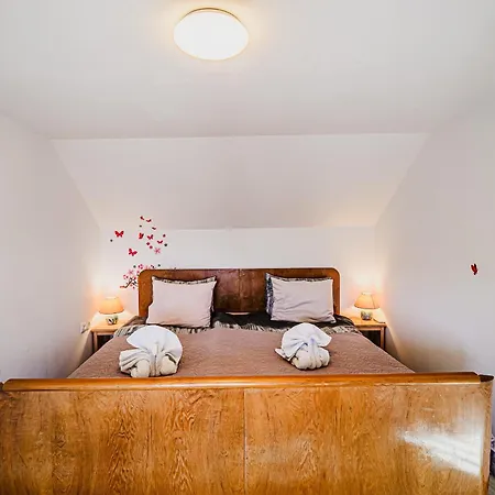 Ferienhaus Traditional Slovenian House Pr'belej *