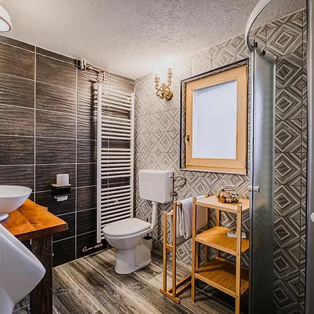 Vikendica Traditional Slovenian House Pr'belej Zgornje Gorje