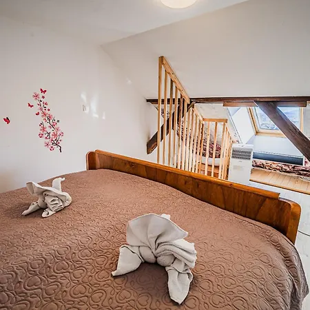 Traditional Slovenian House Pr'belej Vikendica