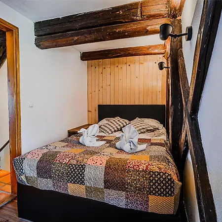 Traditional Slovenian House Pr'belej Tatil Evi