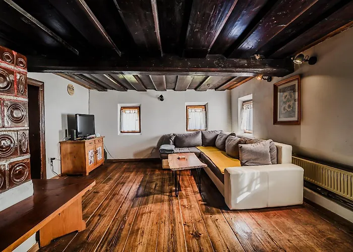 Traditional Slovenian House Pr'belej Ferienhaus Zgornje Gorje