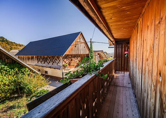 Traditional Slovenian House Pr'belej Ferienhaus