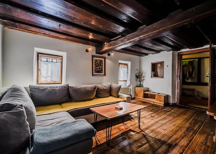 Traditional Slovenian House Pr'belej Dom wakacyjny