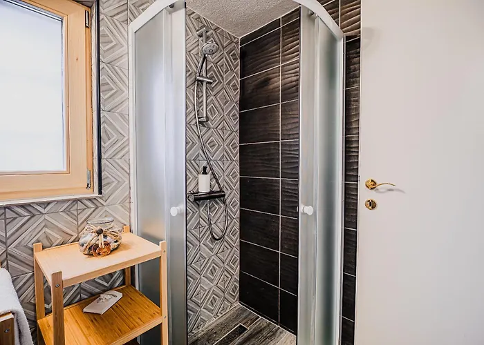 Traditional Slovenian House Pr'belej Casa de Férias