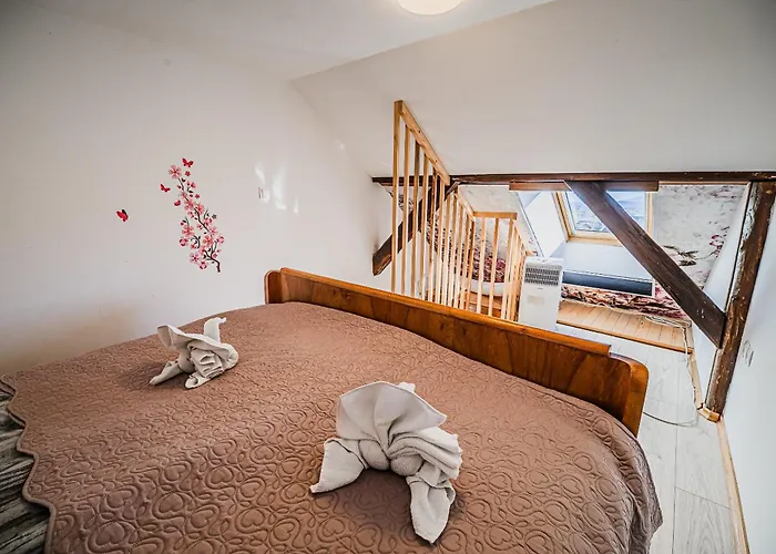 Traditional Slovenian House Pr'belej Ferienhaus